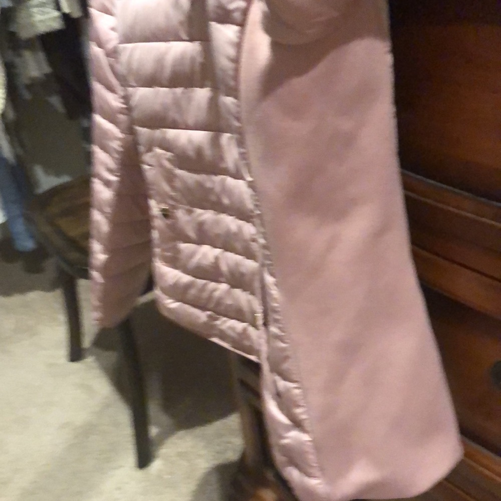 Woman’s puff jacket - Picture 7 of 7